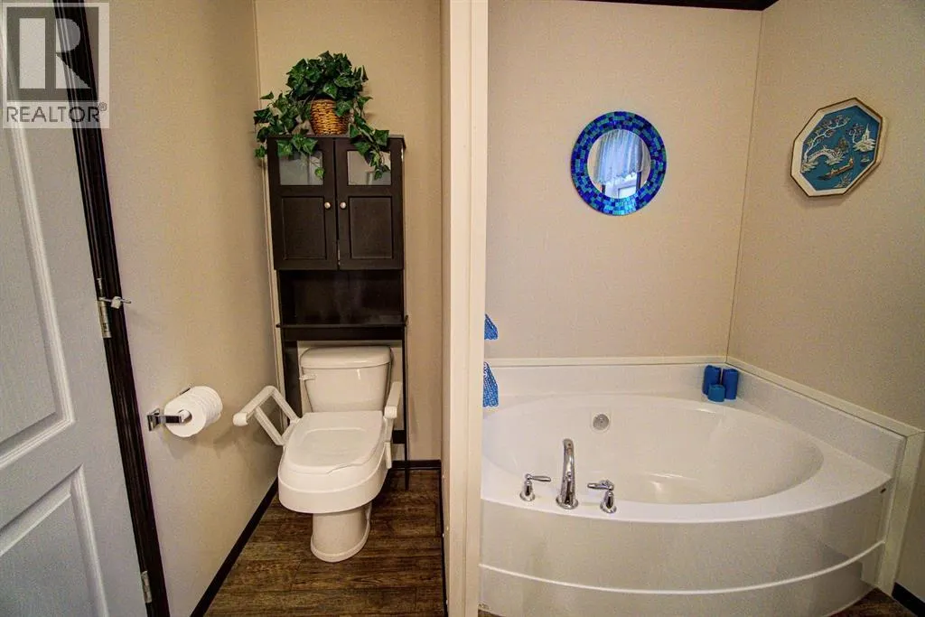 32 Westover Crescent