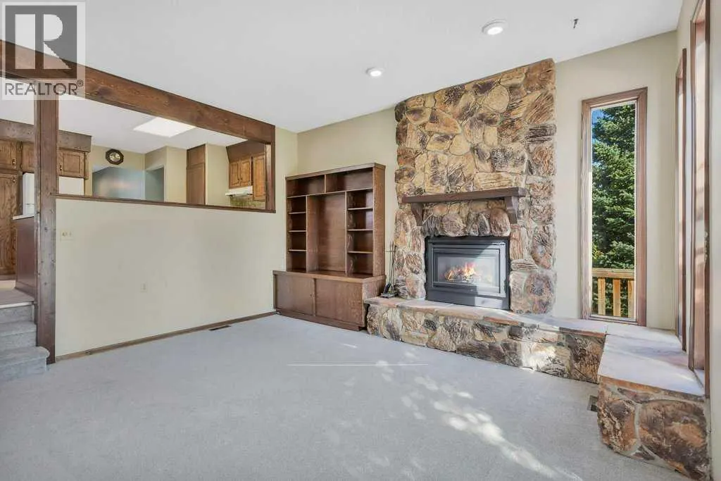 516 Poplar Avenue