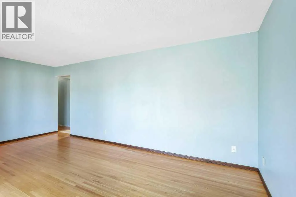 516 Poplar Avenue