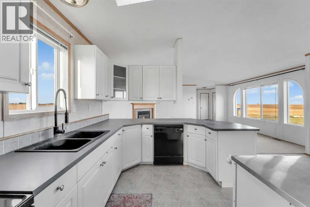 255140 Range Road 275