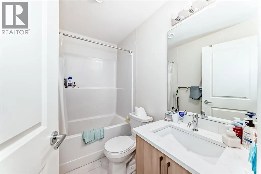 2305, 740 Legacy Village Road SE