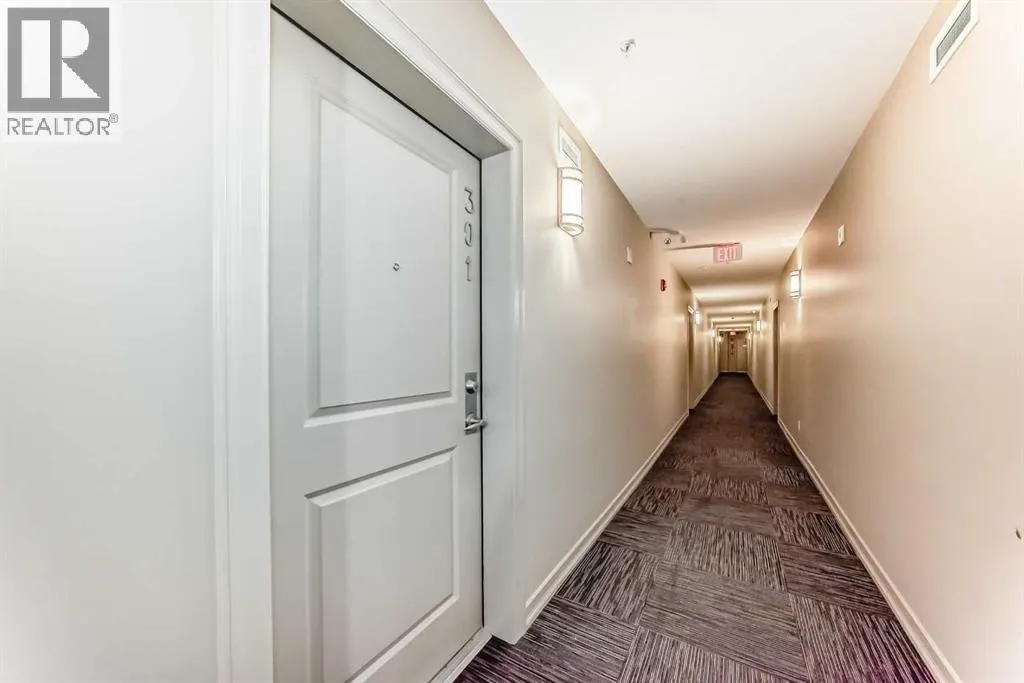 301, 117 Copperpond  SE