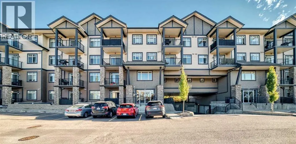 301, 117 Copperpond  SE