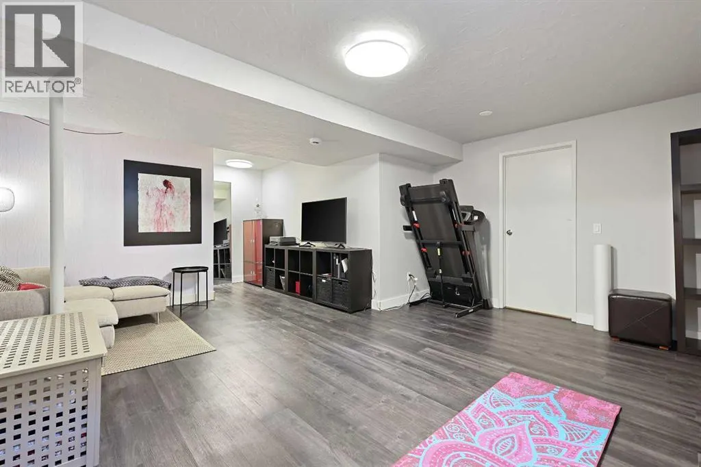 331 Wascana Road SE