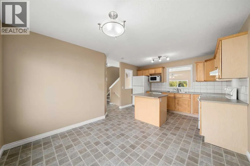70 Crystal Shores Cove