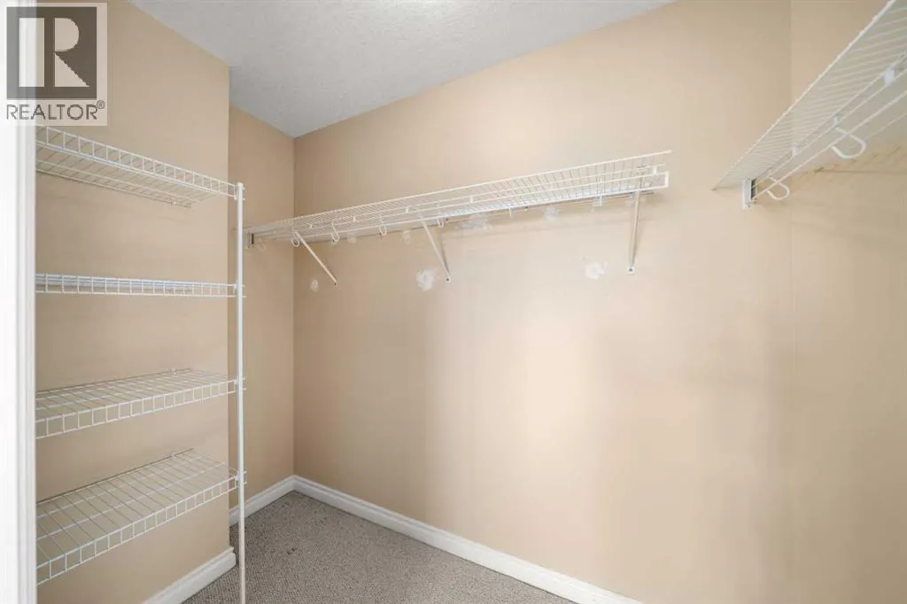 70 Crystal Shores Cove
