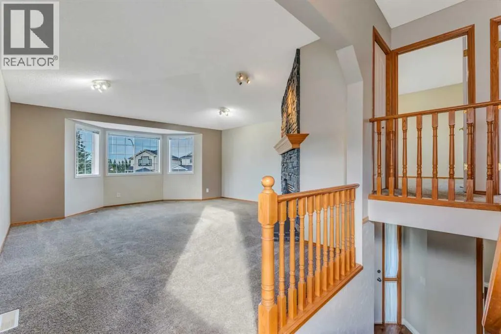 60 Citadel Peak Mews NW