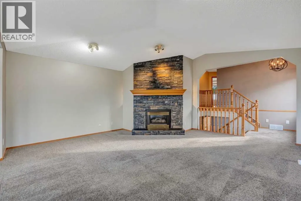 60 Citadel Peak Mews NW