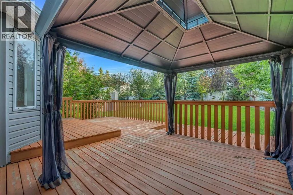60 Citadel Peak Mews NW