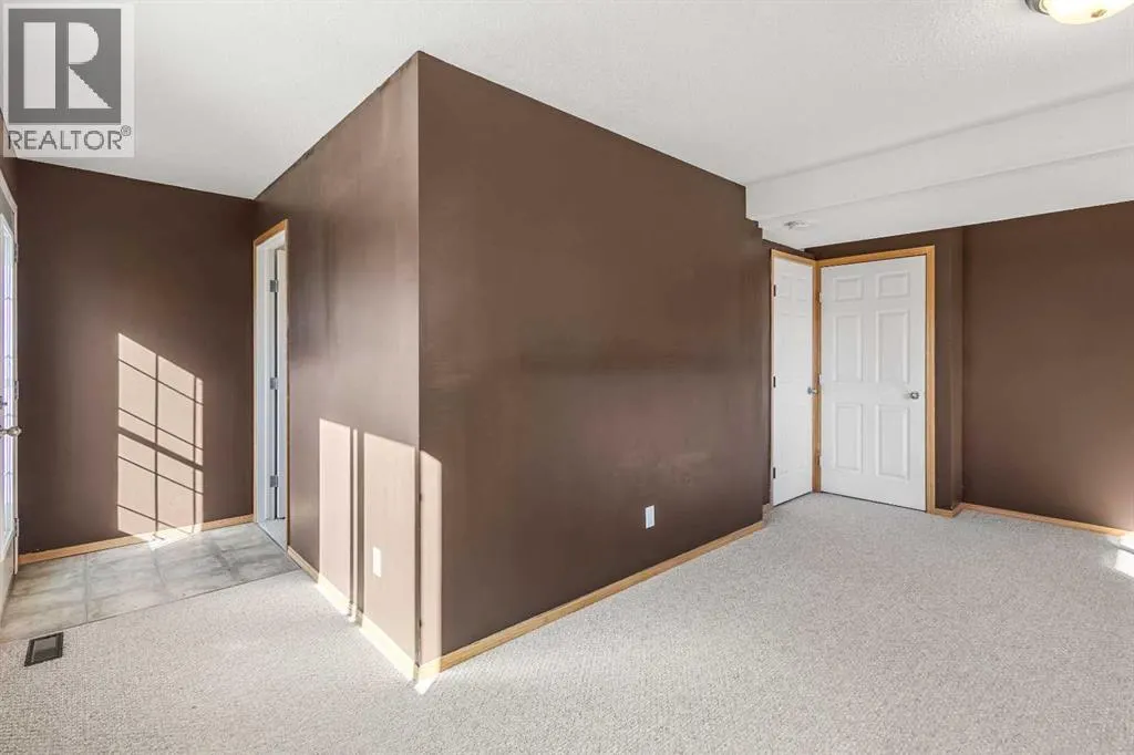 39 Saddlemont Manor NE