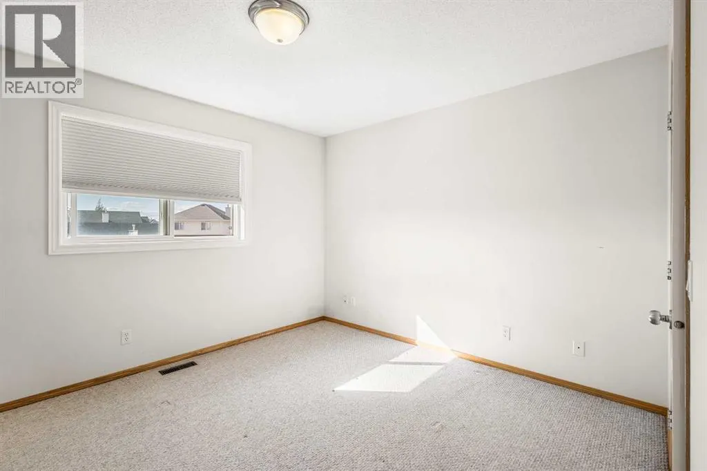 39 Saddlemont Manor NE