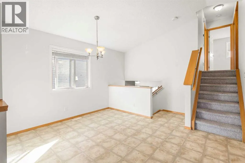 39 Saddlemont Manor NE