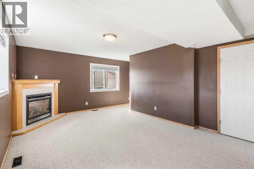 39 Saddlemont Manor NE