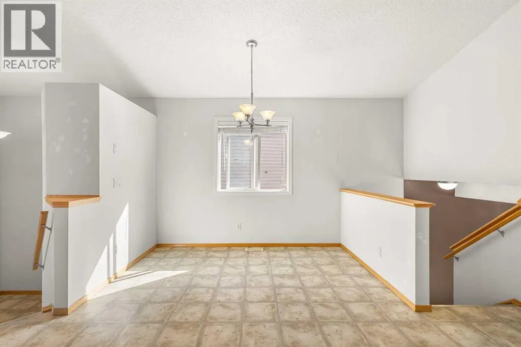 39 Saddlemont Manor NE