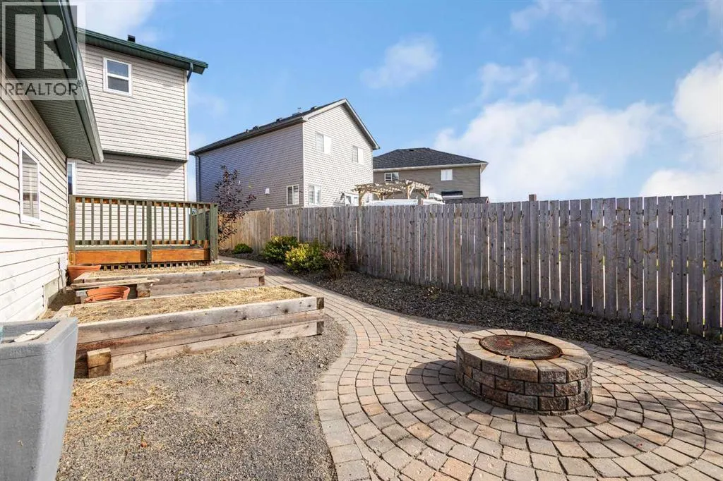 39 Saddlemont Manor NE