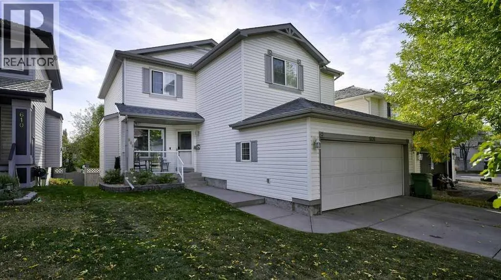 606 Douglas Glen Point SE