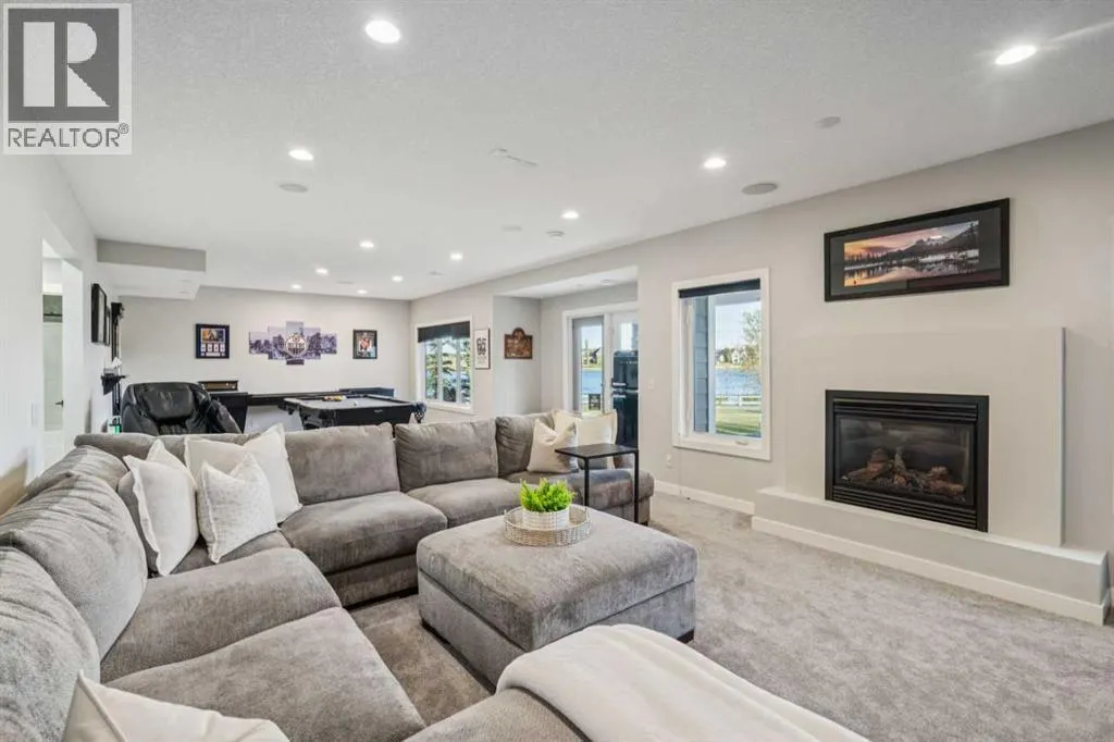 424 Montclair Place
