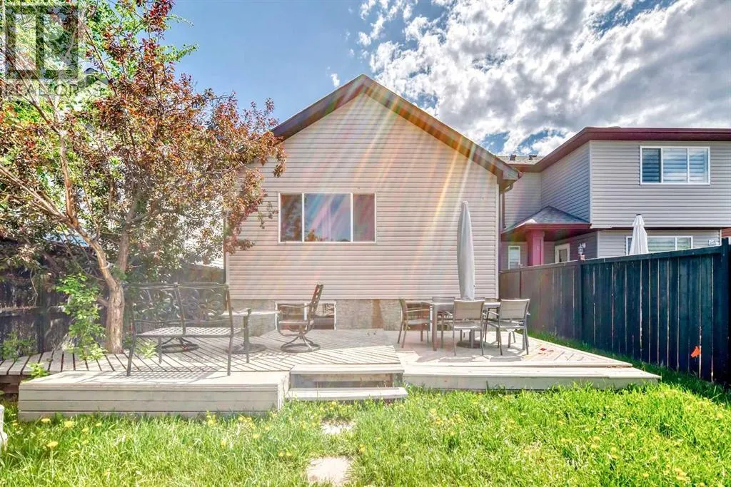 12 Taravista Crescent NE