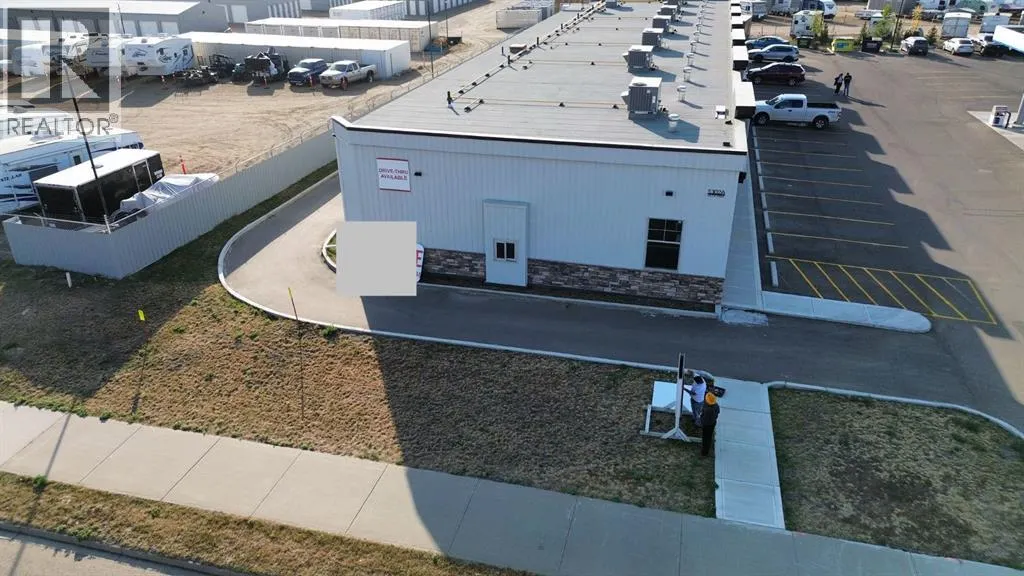 215, 5302 Vista Trail
