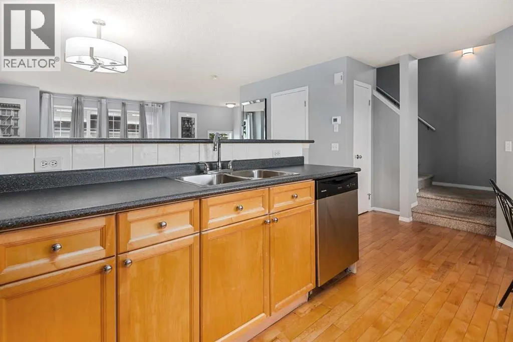 53 Tuscany Springs Gardens NW