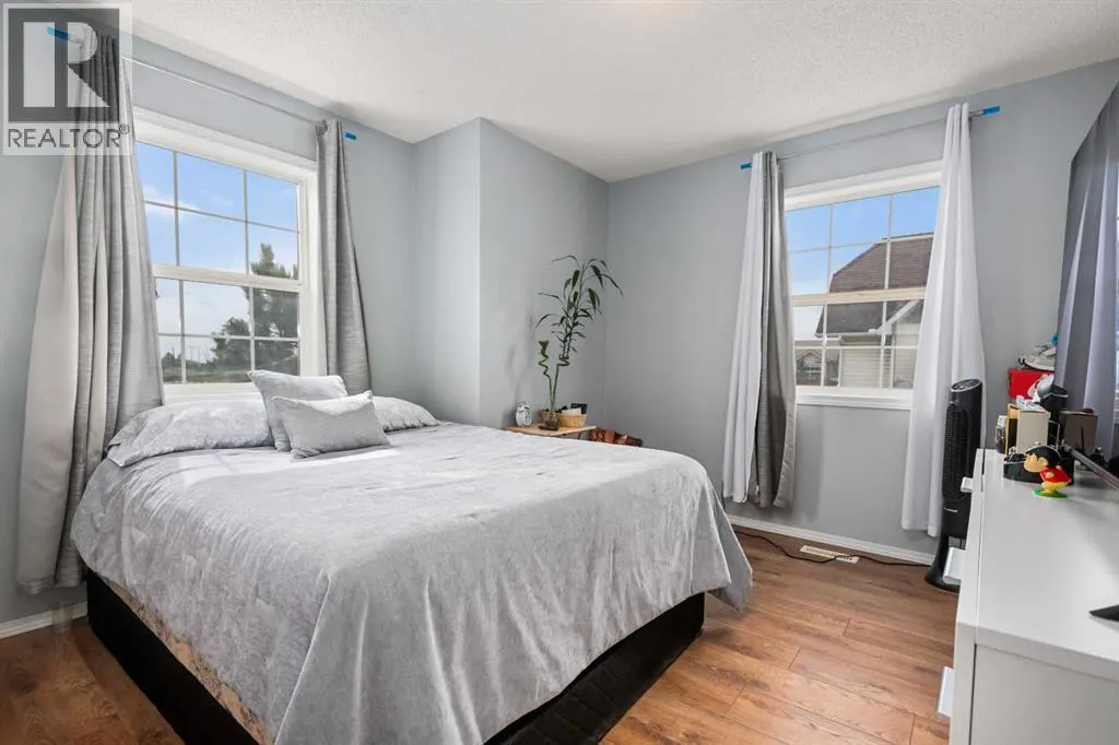 53 Tuscany Springs Gardens NW