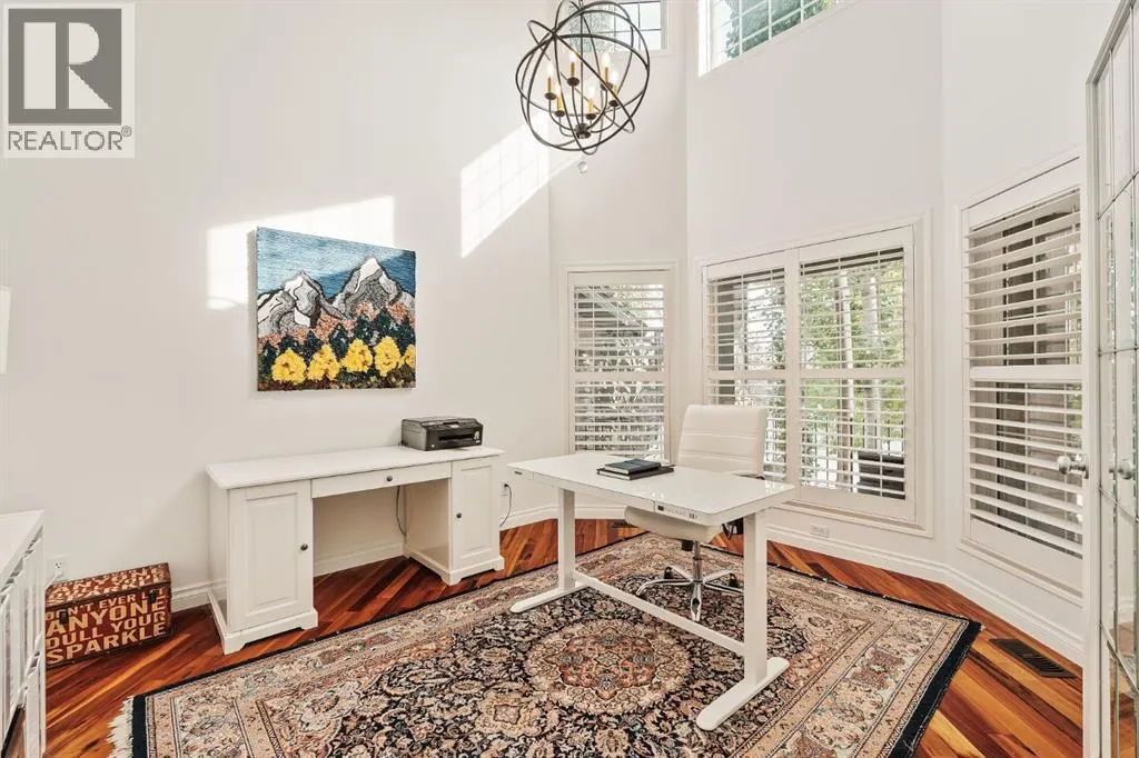 115 Cougar Plateau Circle SW