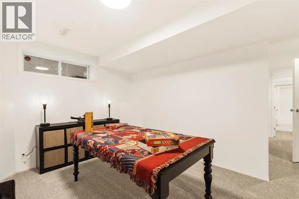115 Cougar Plateau Circle SW
