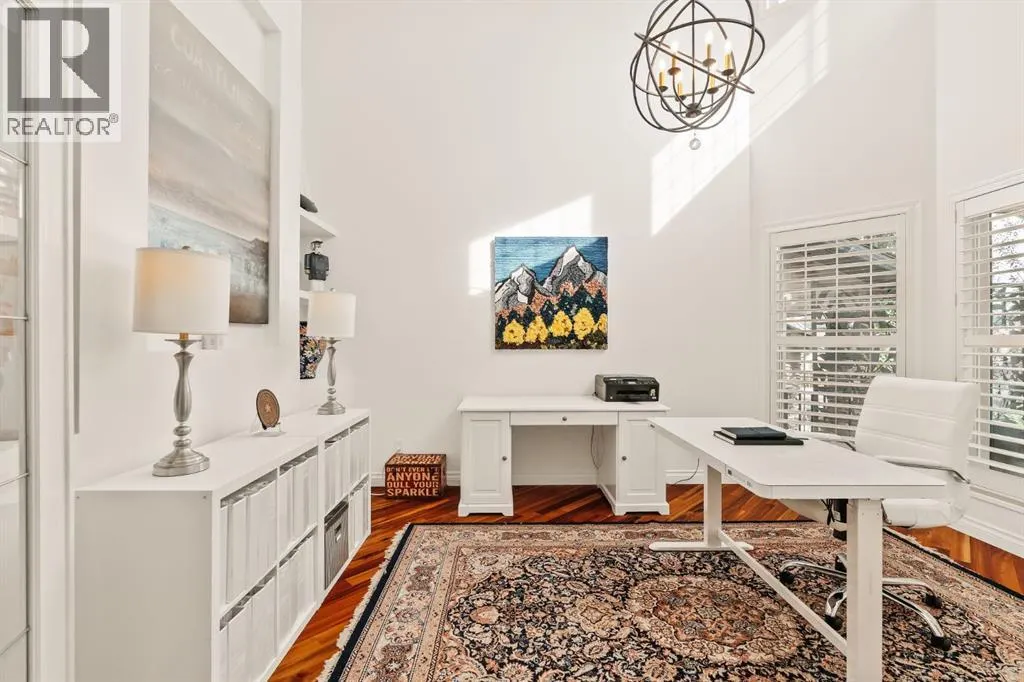 115 Cougar Plateau Circle SW