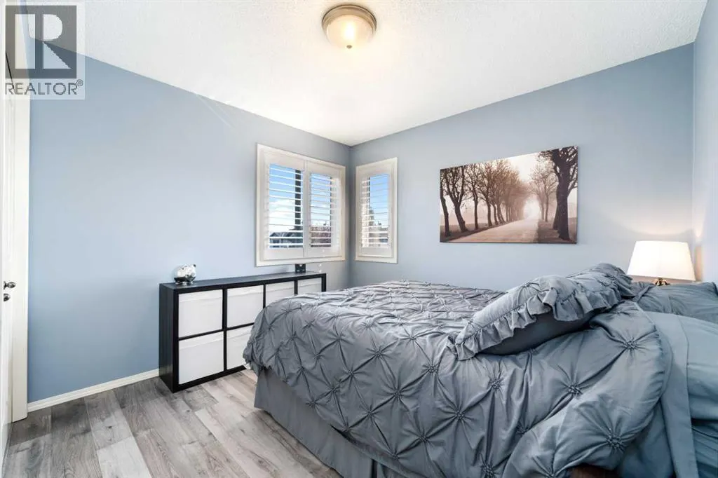 81 Tuscany Ravine Crescent NW