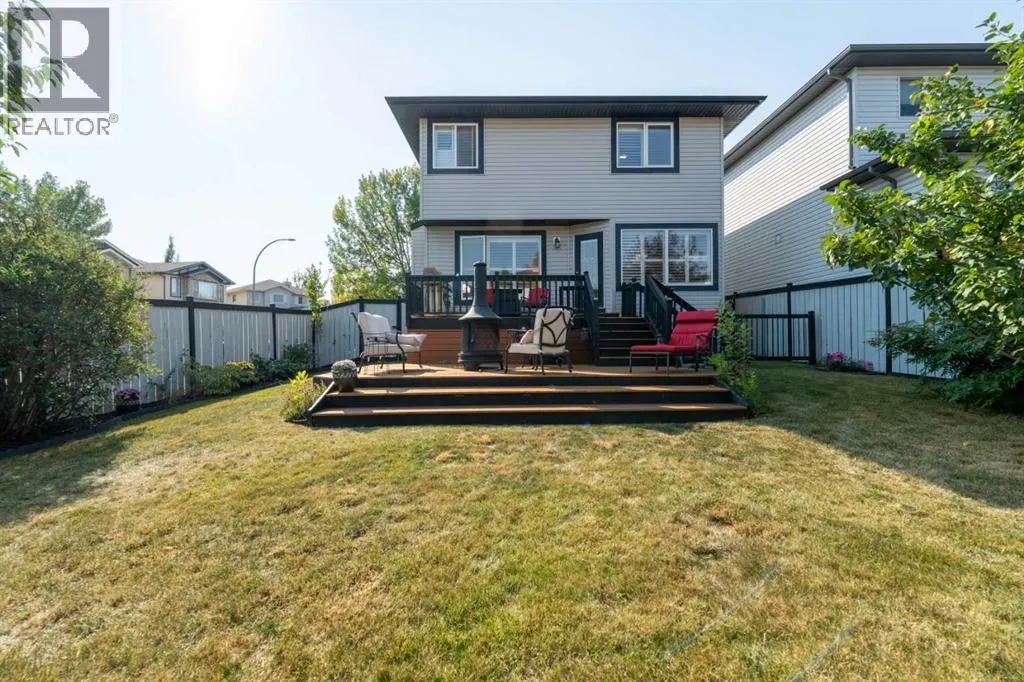 81 Tuscany Ravine Crescent NW