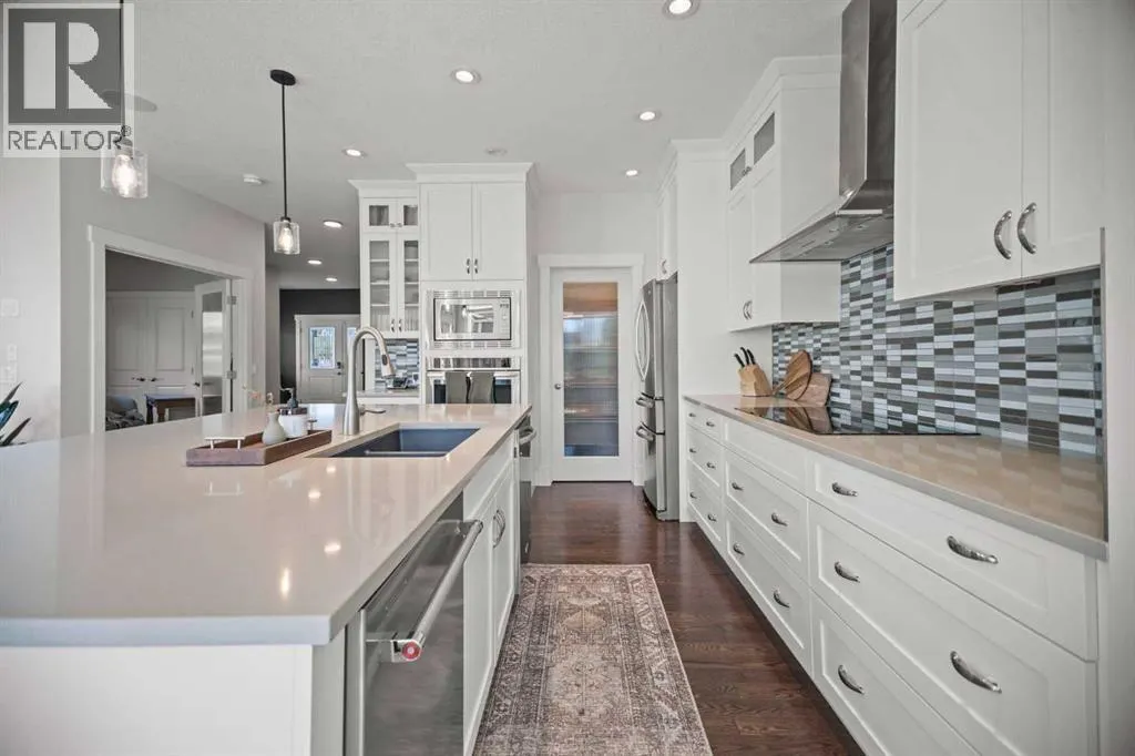 2 Ranchers Manor