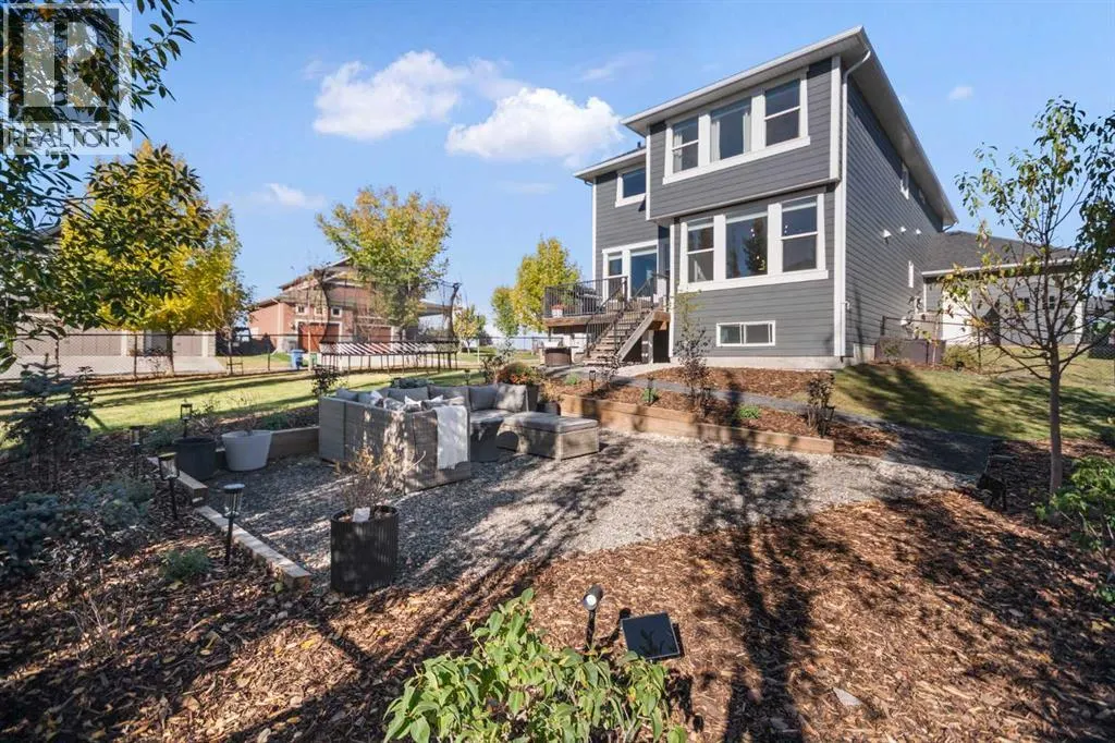2 Ranchers Manor