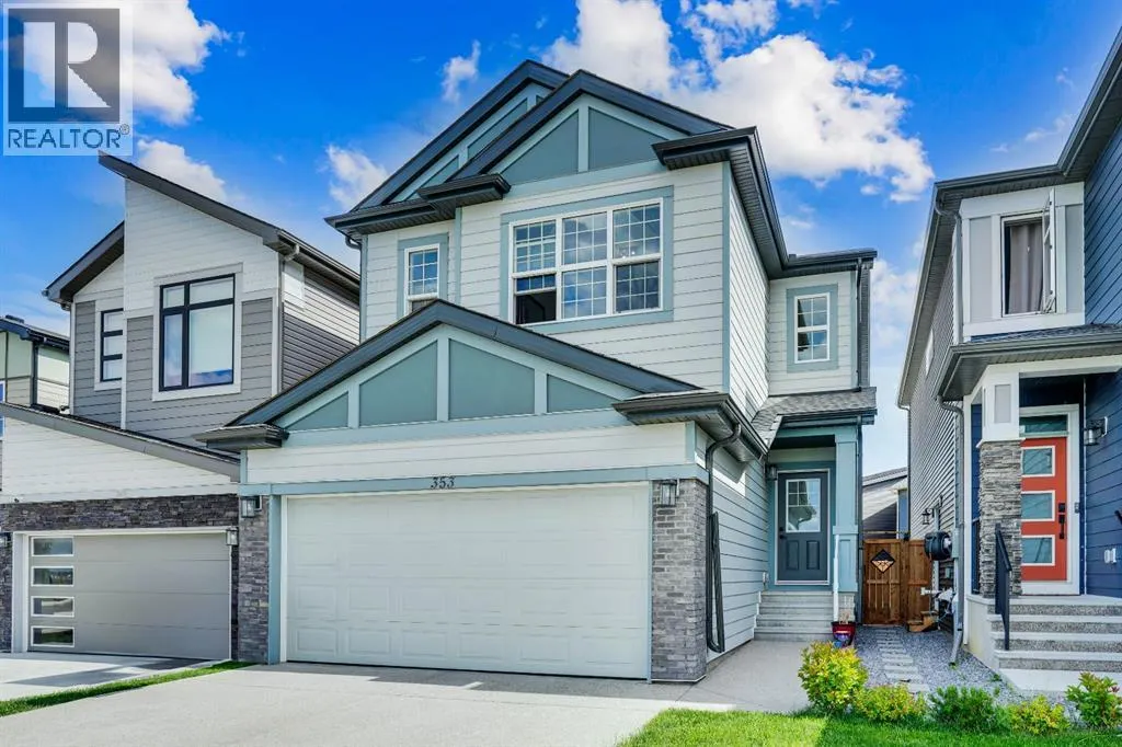 353 Walcrest View SE