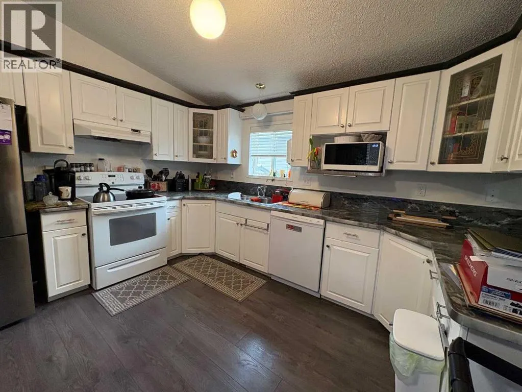 33 Parkside Drive