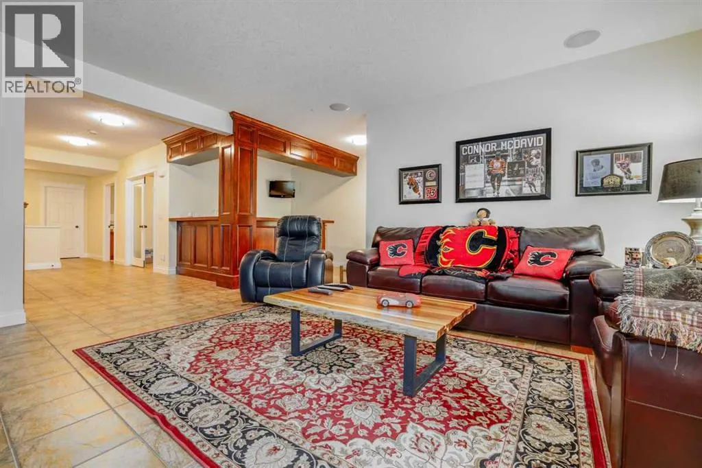 462 Crystal Green Manor