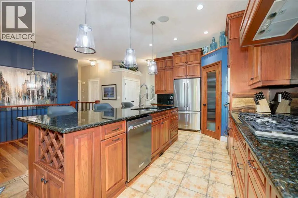 462 Crystal Green Manor