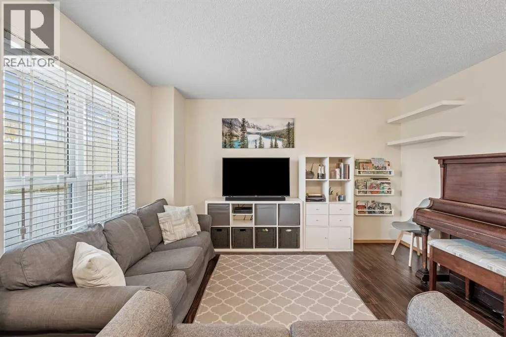 229 Hidden Hills Place NW