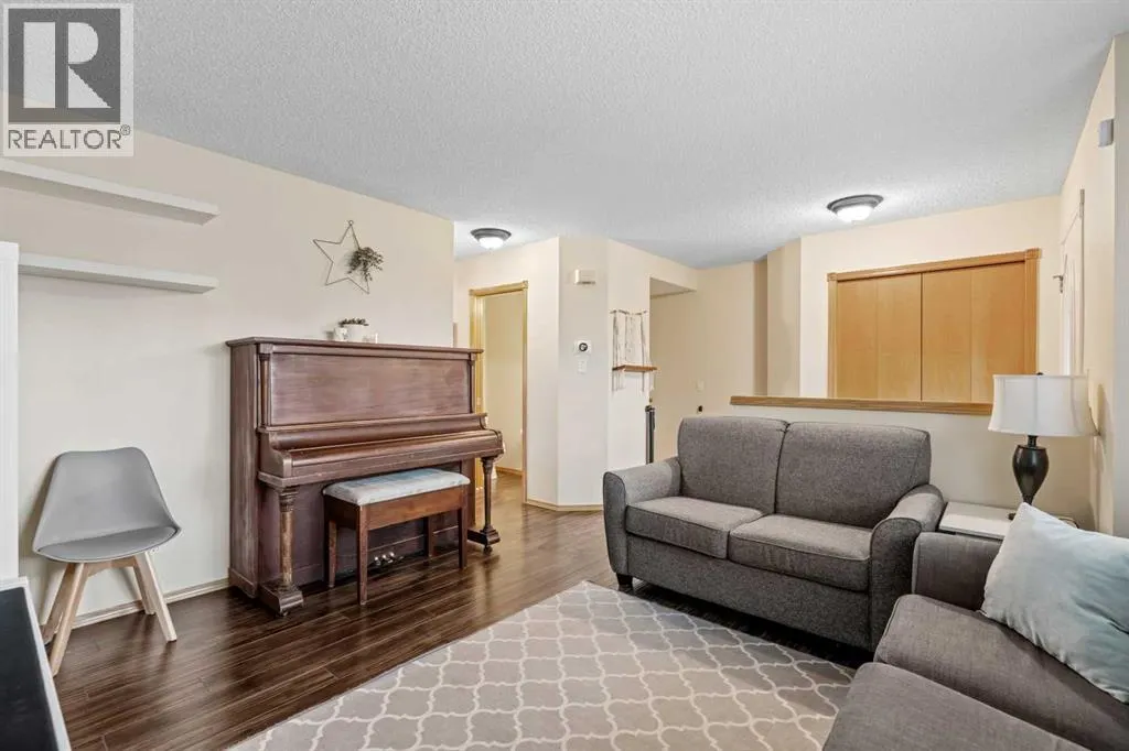 229 Hidden Hills Place NW