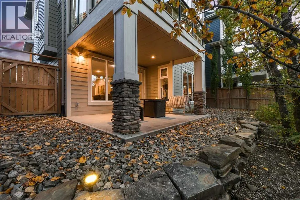 25 Rock Lake Heights NW