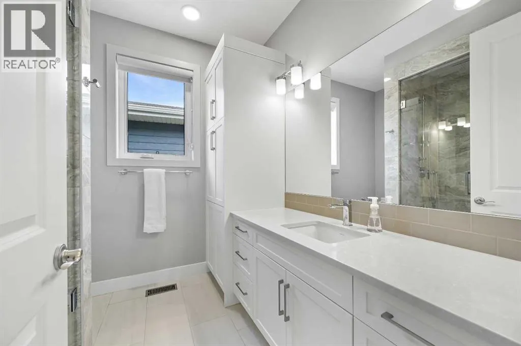 25 Rock Lake Heights NW