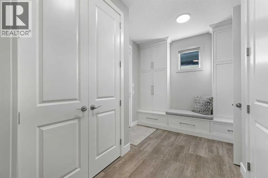 25 Rock Lake Heights NW