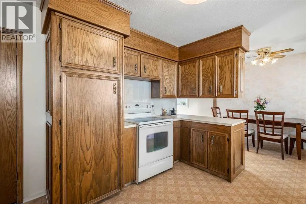 362 Ashley Crescent SE