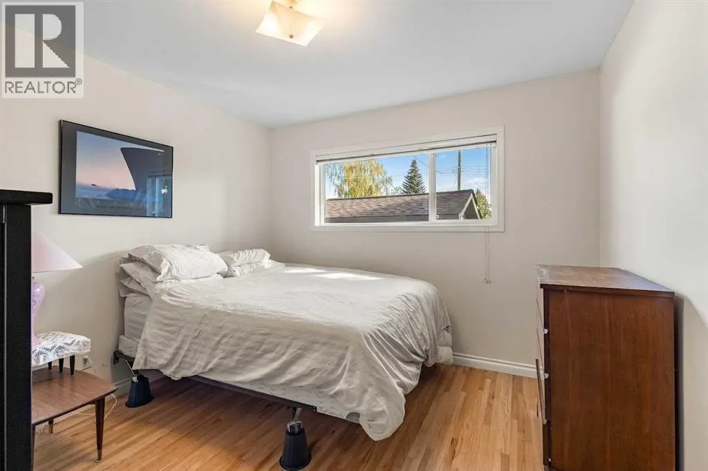 362 Ashley Crescent SE