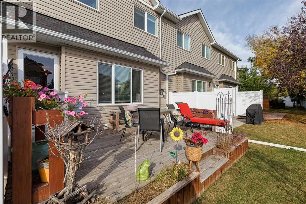 25 Chaparral Ridge Terrace SE