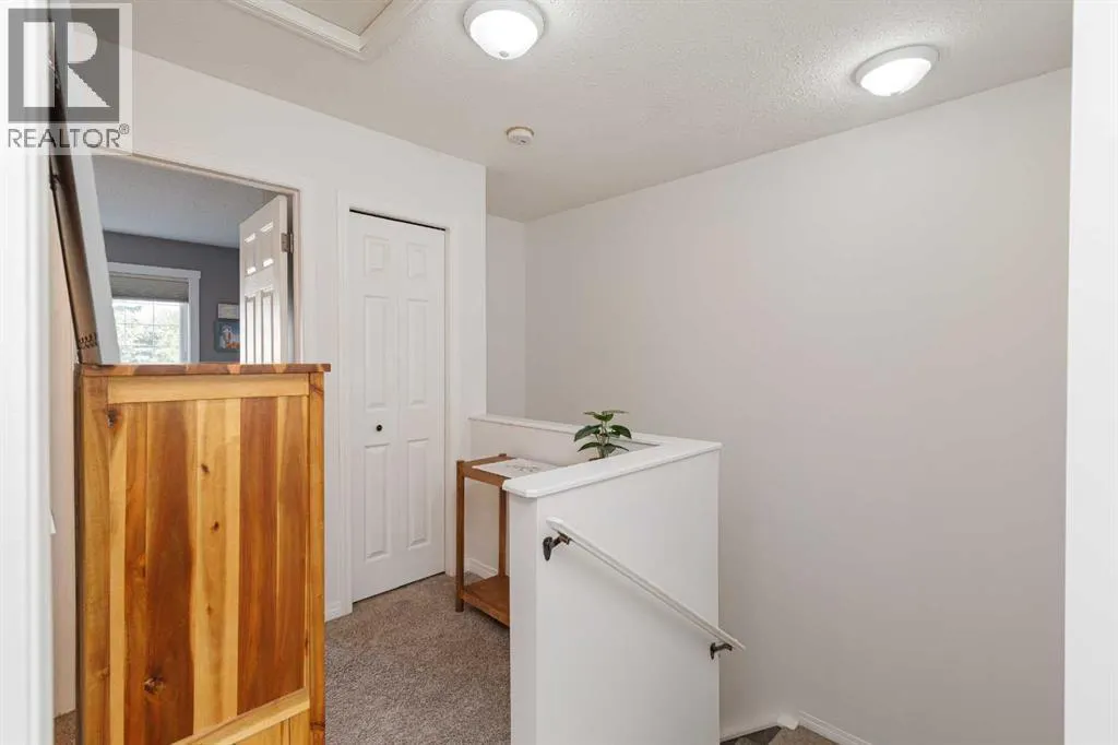 25 Chaparral Ridge Terrace SE