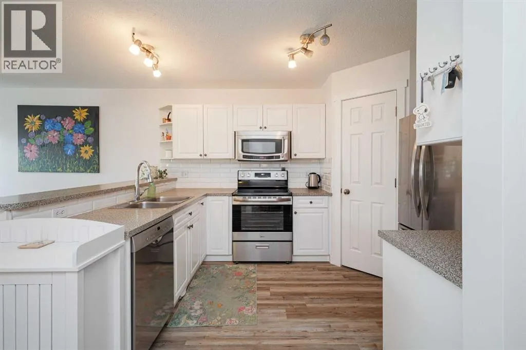 25 Chaparral Ridge Terrace SE
