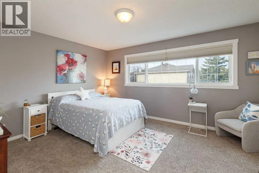 25 Chaparral Ridge Terrace SE