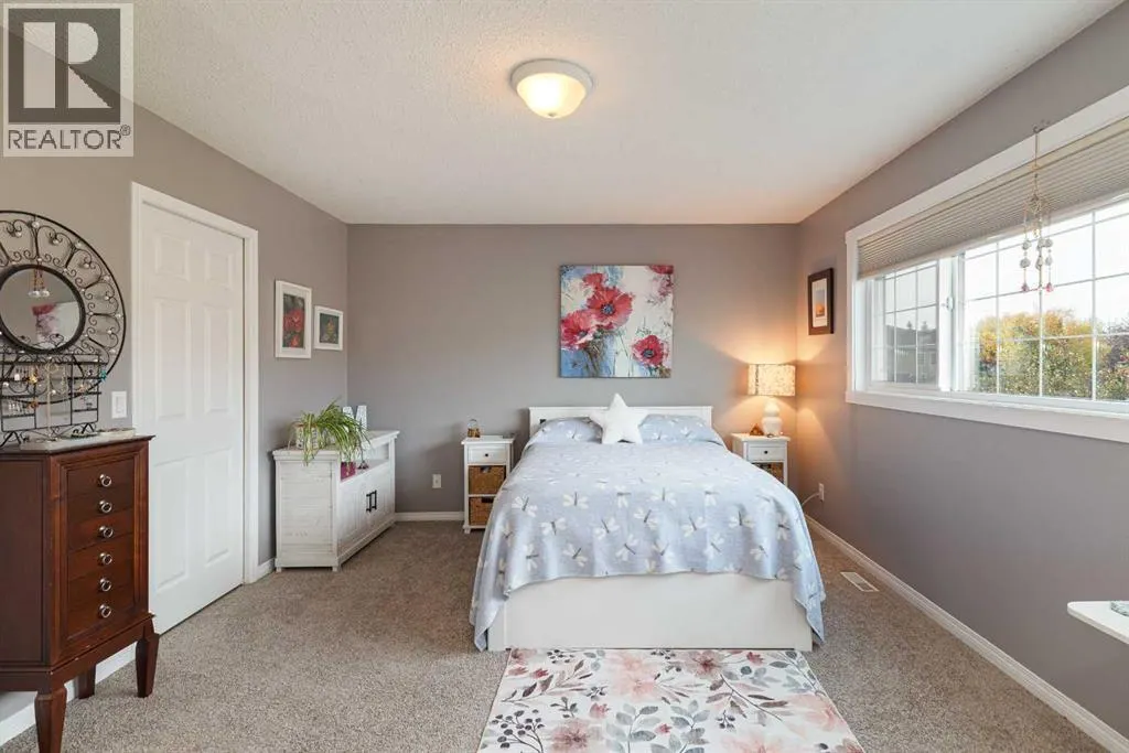 25 Chaparral Ridge Terrace SE