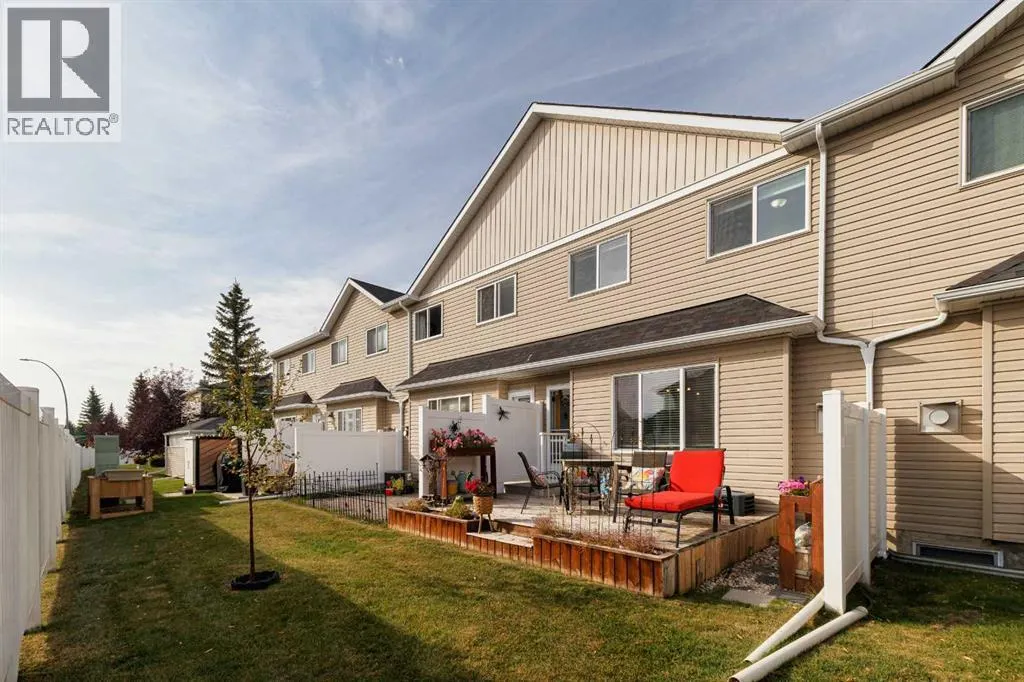 25 Chaparral Ridge Terrace SE