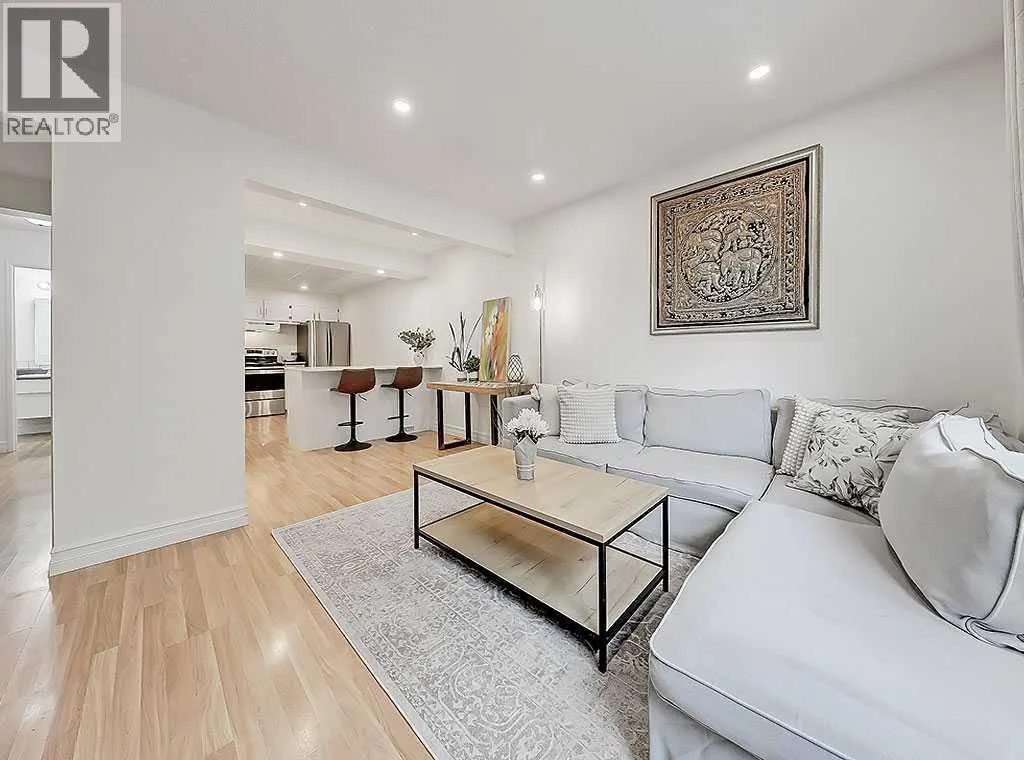 155, 330 Canterbury Drive SW